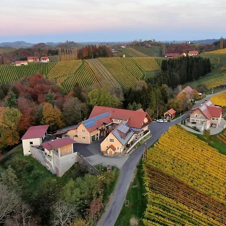 Bed & Breakfast Muster Bernhard Und Gertrud Vlg. Trautenhof 3*