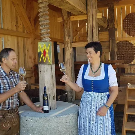 Muster Bernhard Und Gertrud Vlg. Trautenhof Bed & Breakfast