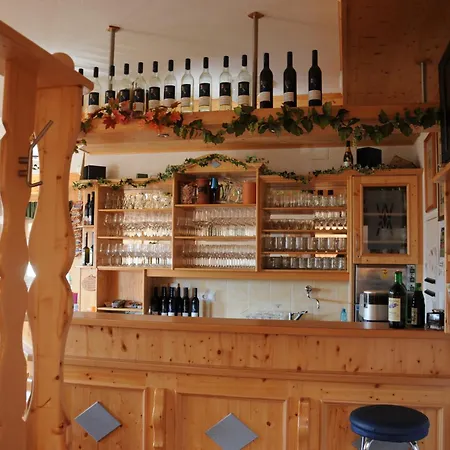 Muster Bernhard Und Gertrud Vlg. Trautenhof 住宿加早餐酒店