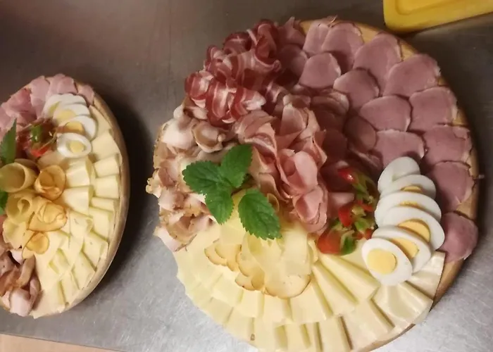 Muster Bernhard Und Gertrud Vlg. Trautenhof Bed & Breakfast Leutschach