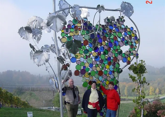 Muster Bernhard Und Gertrud Vlg. Trautenhof 3*