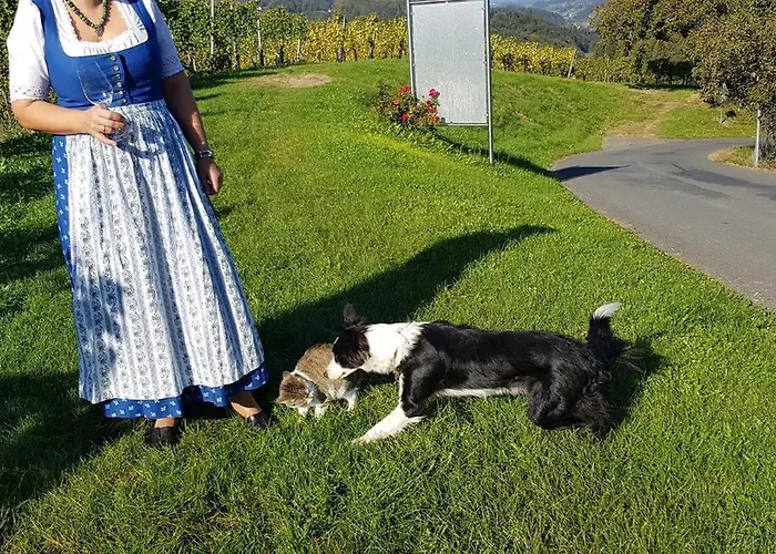 Muster Bernhard Und Gertrud Vlg. Trautenhof 3*