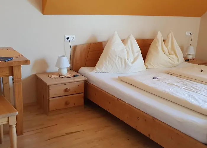 Muster Bernhard Und Gertrud Vlg. Trautenhof Leutschach